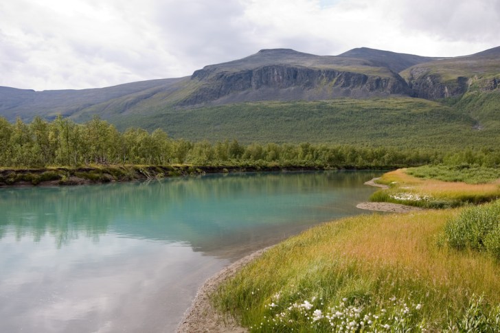 Lake in northern Sweden.  Image: Thomas Hellberg | Flickr under Creative Commons