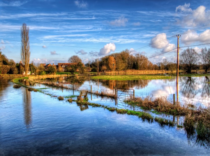 8377259997_c844be02cb_k