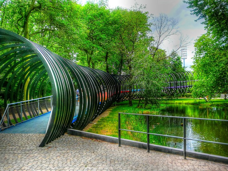 13348095473_7b370f6025_o